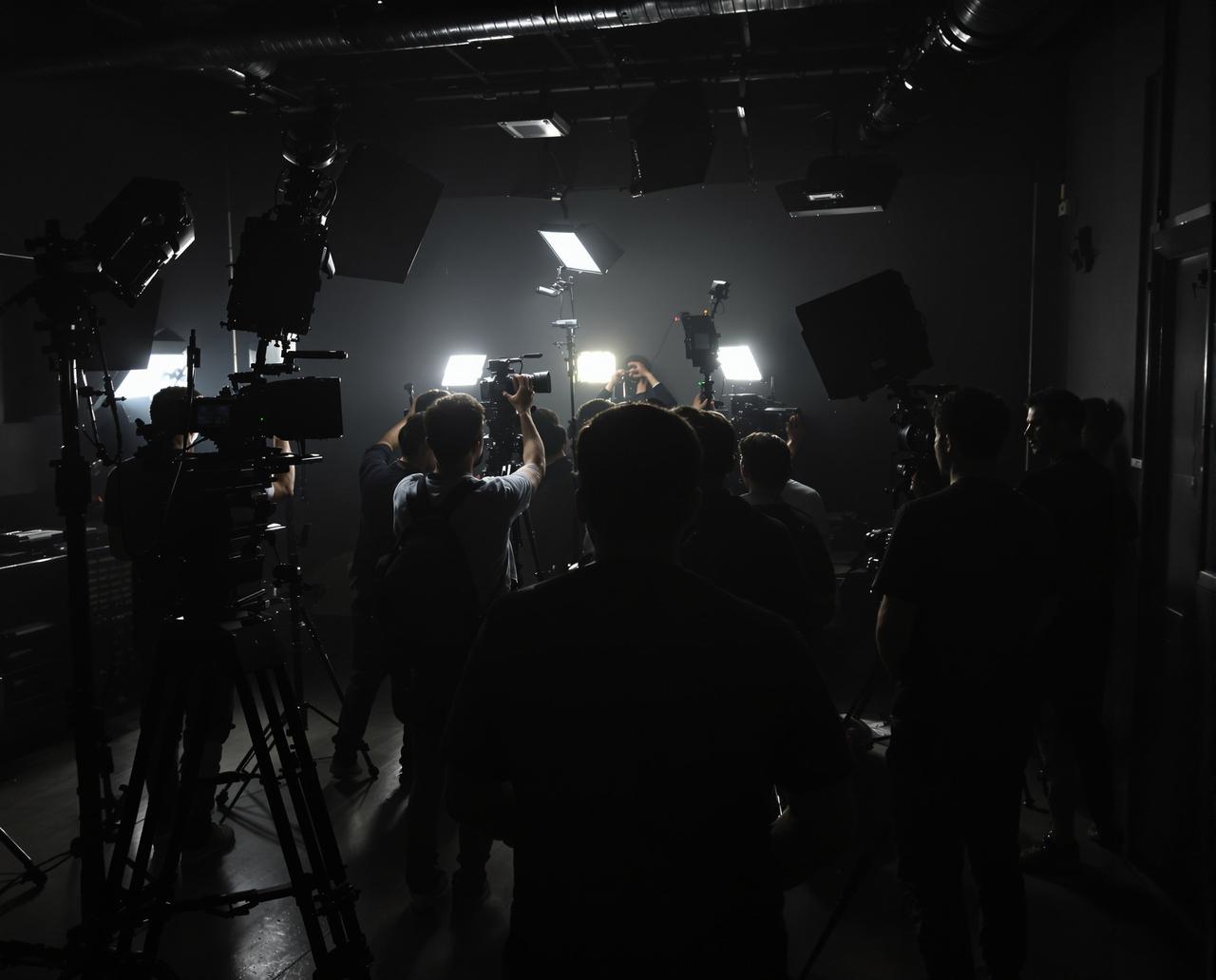 ai视频制作团队